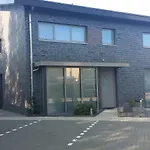 Luxe Gastenverblijf Era Studio'S