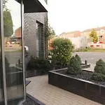 Luxe Era Studio's * 벤레이