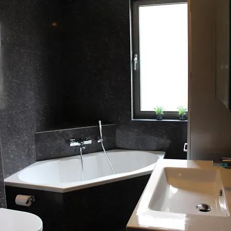 Luxe Era Studio's Venray