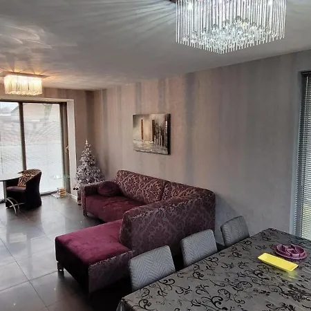 Luxe Era Studio's Venray