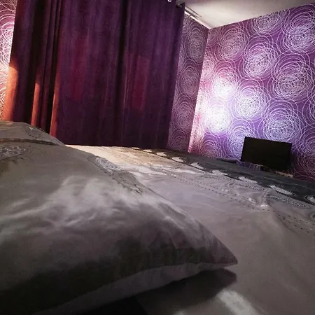 Apartment Luxe Era Studio's *