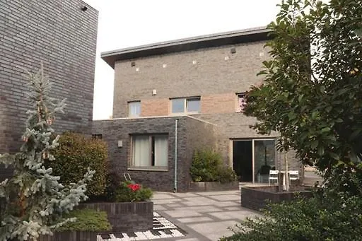 Luxe Gastenverblijf Era Studio'S