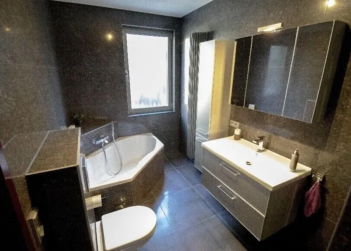 Luxe Gastenverblijf Era Studio'S *