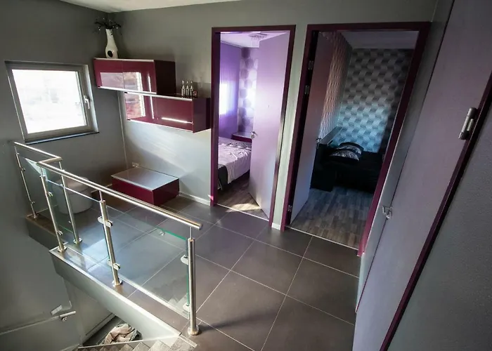 Luxe Gastenverblijf Era Studio'S